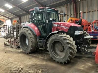 Case ih farmall 115 u pro140c96a9