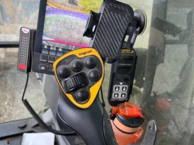 Case cx 210 e329ce058